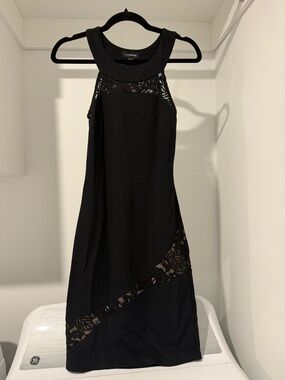 le chateau | Dresses | Womens Dress Le Chateau Size S | Poshmark